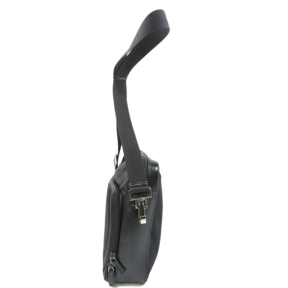 Gucci Logo Plate Shoulder Bag Nylon - Picture 3 of 10